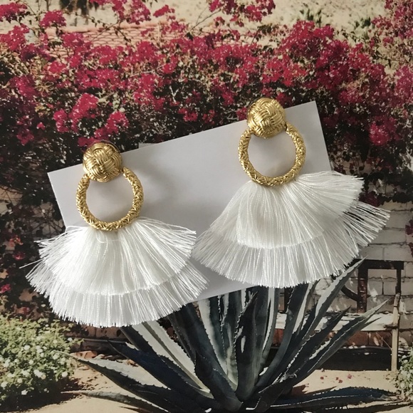 Rachel Zoe Jewelry - Rachel Zoe Box of Style for Love & Lemons earrings